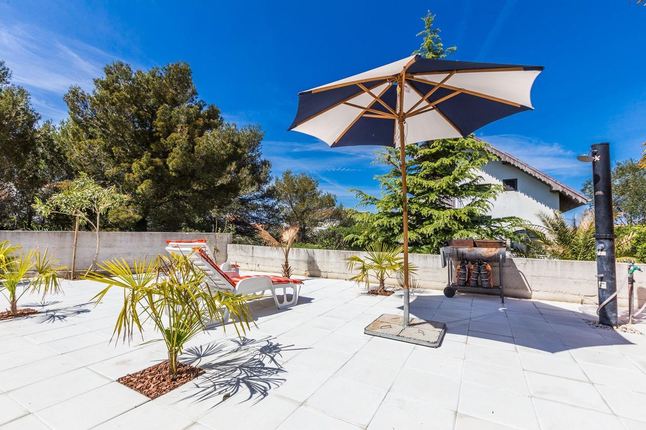 Holliday Home Maxdom Sukošan Εξωτερικό φωτογραφία