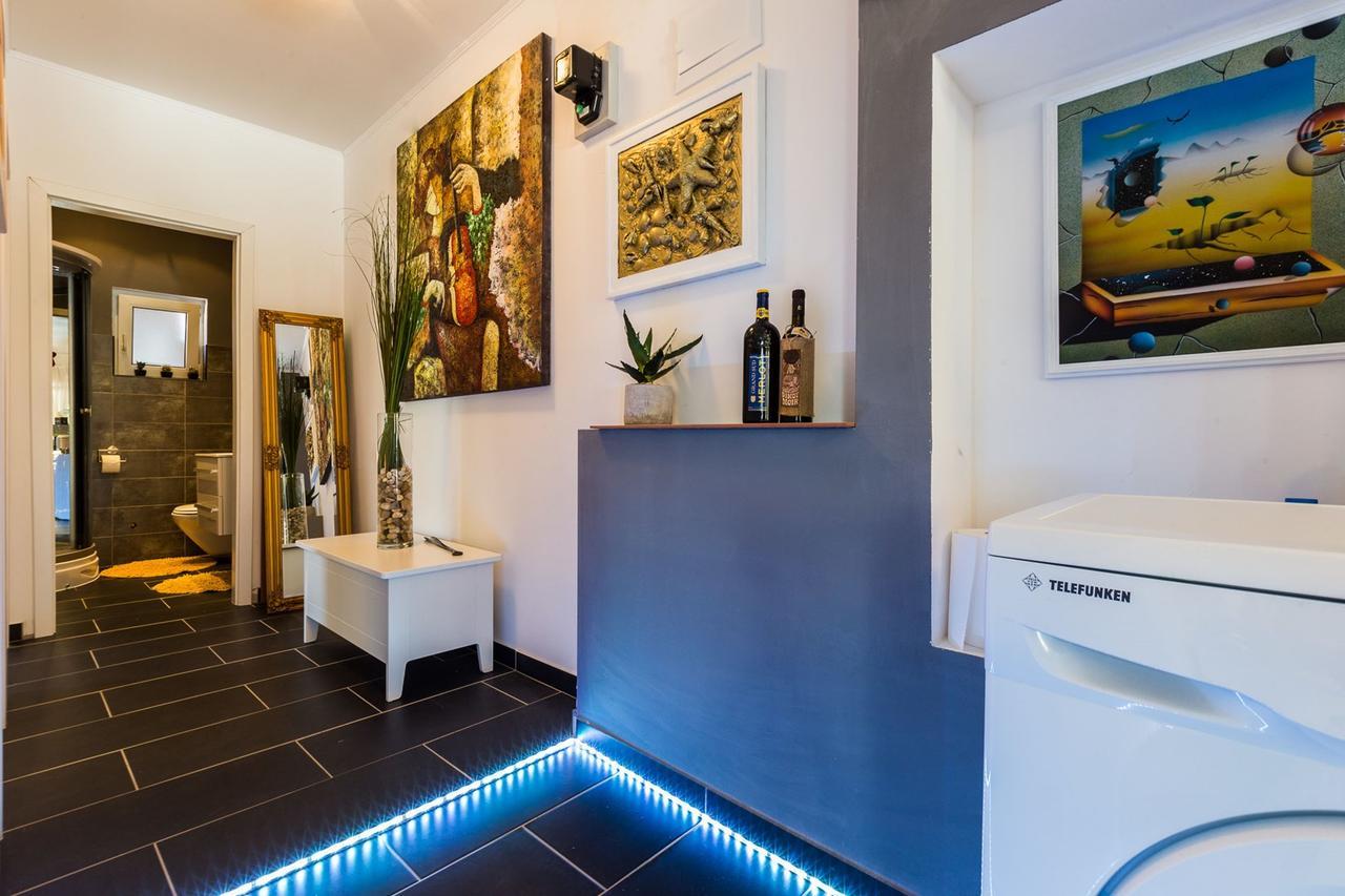 Holliday Home Maxdom Sukošan Εξωτερικό φωτογραφία