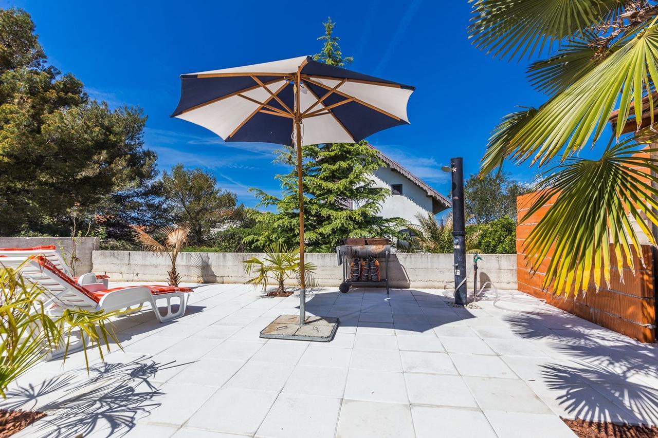 Holliday Home Maxdom Sukošan Εξωτερικό φωτογραφία